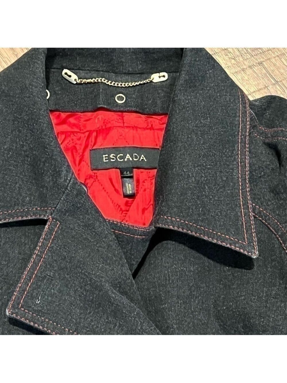 𝅺ESCADA denim jacket. Made in Hungary.  Size 44.